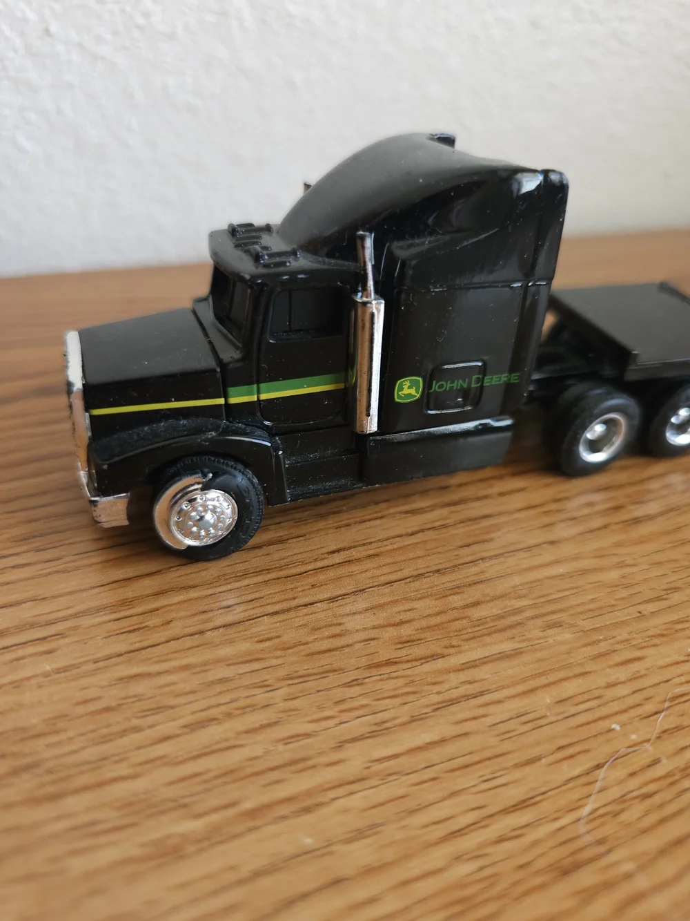 John Deere Ertl Diecast Semi Truck & Hauler Toy Vehicle
